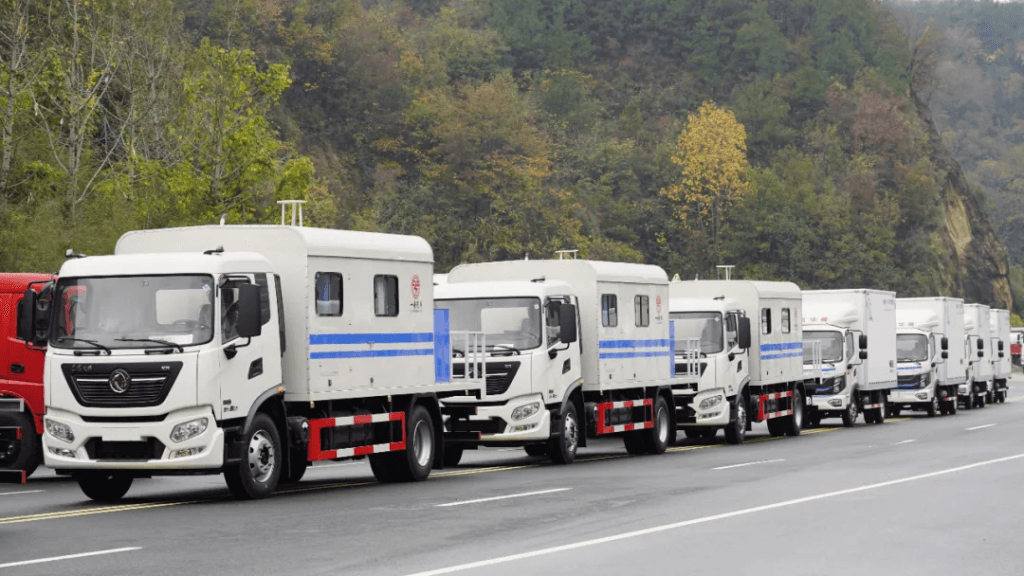 Yizhuan Oil & Gas Series Products Delivered to Customers 4 Steam boiler truck