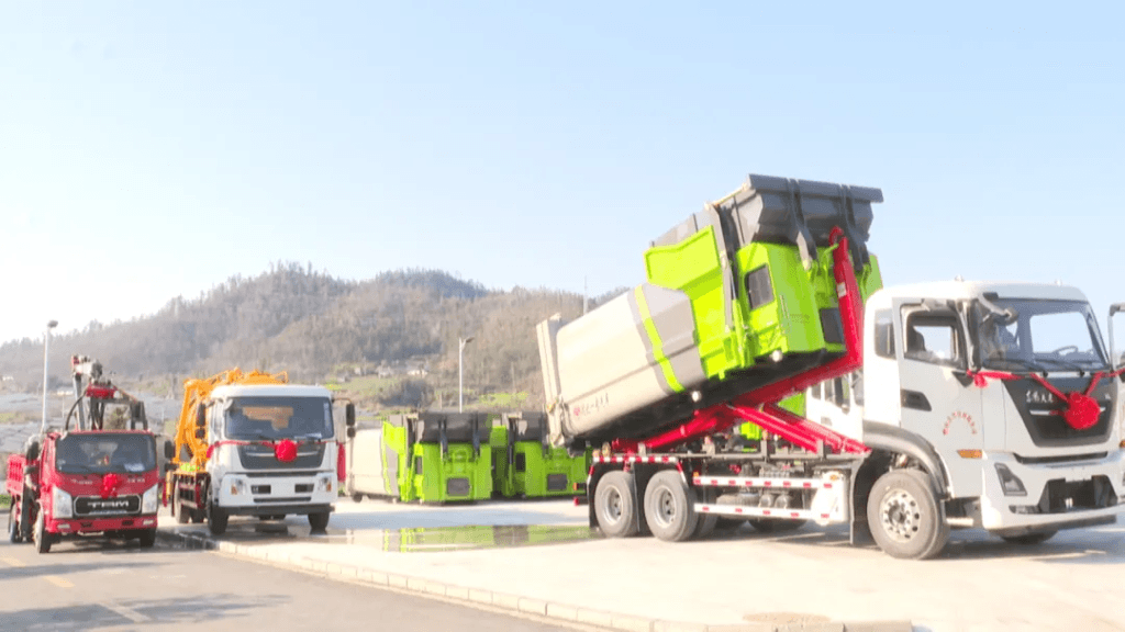Yizhuan Municipal Series Products Delivered to Customers 6 garbage truck