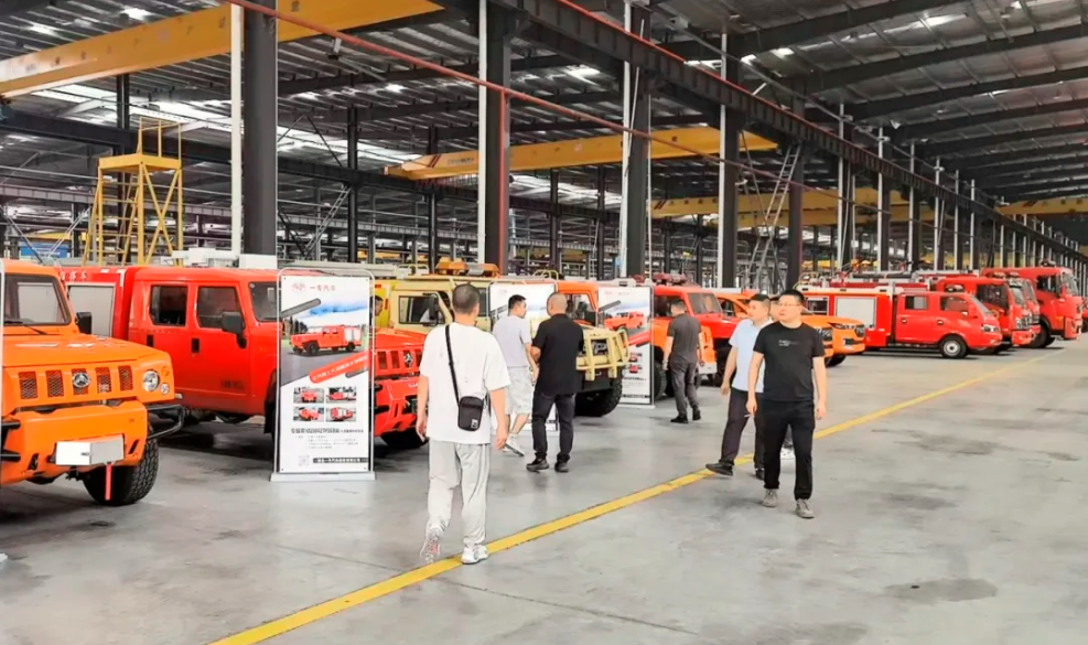 Dealer Delegation Visits Yizhuan Fire & Emergency Rescue Product Workshop 2 Yizhuan Fire & Emergency Rescue Product